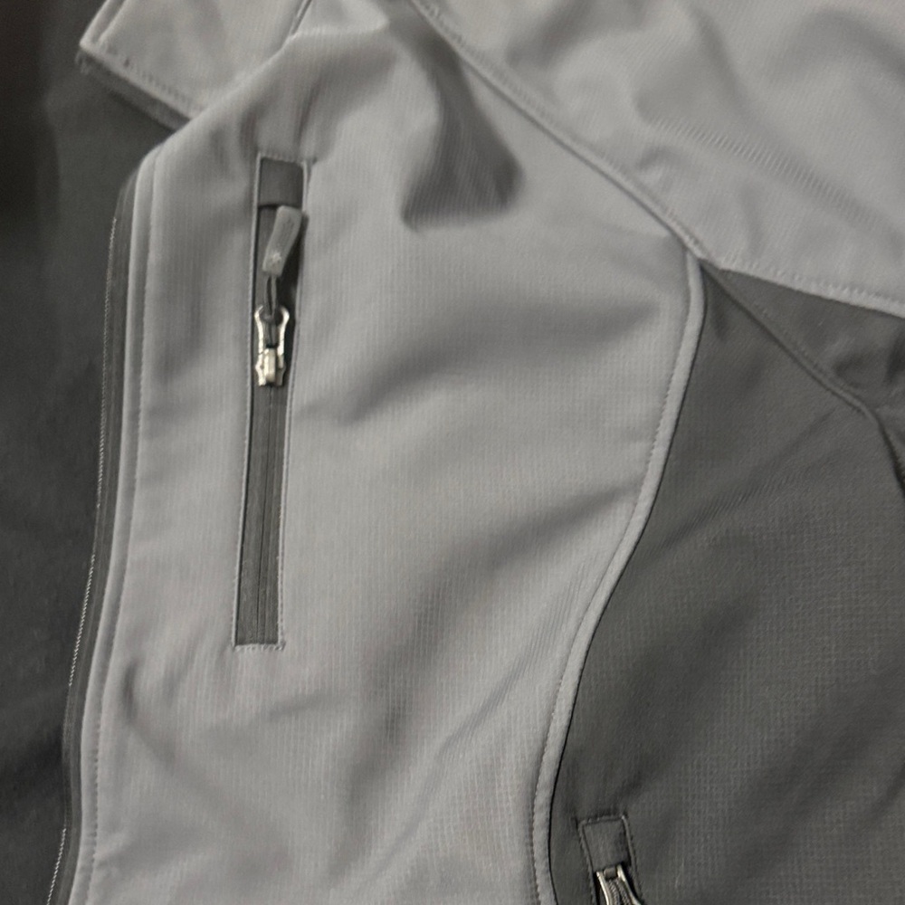 Free country Men's Gray and Black Softshell Jacket size XL - Picture 7 of 12